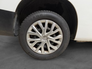 Citroen berlingo taille xl puretech 110 - 7 places - ss live - garantie 12 mois occasion simplicicar bretigny-sur-orge...