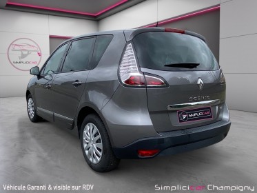 Renault  megane scenic  1,5 dci bose edition camera de recul -ordinateur de bord-clim - gps - faible kilométrage occasion...