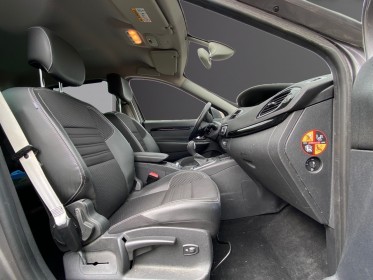 Renault  megane scenic  1,5 dci bose edition camera de recul -ordinateur de bord-clim - gps - faible kilométrage occasion...