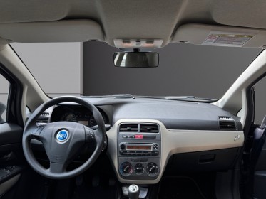 Fiat grande punto 1.4 8v 77 dynamic/ city / garantie 12 mois occasion paris 17ème (75)(porte maillot) simplicicar...