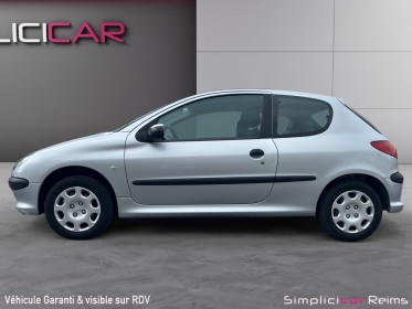 Peugeot 206 1.4 75 ch urban occasion simplicicar reims simplicicar simplicibike france