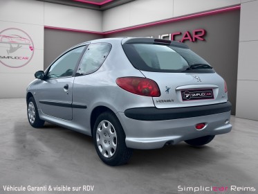 Peugeot 206 1.4 75 ch urban occasion simplicicar reims simplicicar simplicibike france