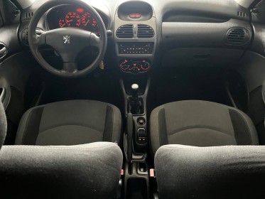 Peugeot 206 1.4 75 ch urban occasion simplicicar reims simplicicar simplicibike france