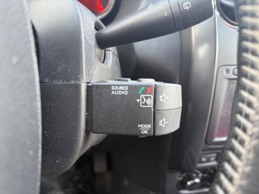 Dacia duster tce 125 4x2 prestige edition 2016 - camera de recul - gps - radar de recul occasion champigny-sur-marne (94)...