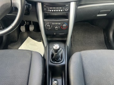 Peugeot 207 1.4 hdi 70ch fap active garantie 12 mois occasion simplicicar brest simplicicar simplicibike france