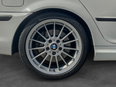 Bmw 330i berline pack m 231cv - shadowline - hk occasion simplicicar la fleche simplicicar simplicibike france