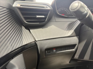 Peugeot 2008 bluehdi 130 ch eat8 allure business carplay, sièges cuir, gps, garantie 12 mois occasion simplicicar villejuif ...