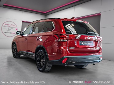 Mitsubishi outlander 2.2 di-d 150 4wd black collection garantie 12 mois occasion simplicicar villepinte simplicicar...