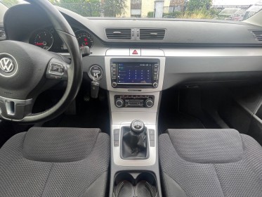 Volkswagen passat sw business 1.6 tdi 105 cr fap bluemotion technology trendline business occasion simplicicar meaux...