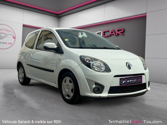 Renault twingo ii 1.2 lev 16v 75 114g eco2 walkman euro5 garantie 12 mois occasion simplicicar toulon est simplicicar...