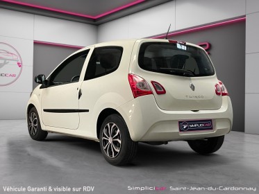 Renault twingo ii 1.5 dci 75 eco2 authentique garantie 12 mois kit de distributrion remplacé à 150000km occasion...