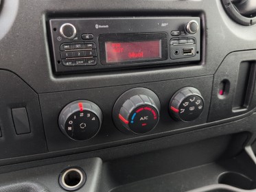 Renault master plancher cabine 2.3 dci 135cv grand confort, caisse 20m3 tva recuperable garantie 12 mois occasion simplicicar...