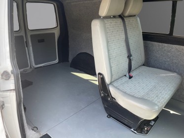 Volkswagen transporter fourgon 2.0 tdi 102cv business line // etat impecable occasion simplicicar pertuis  simplicicar...