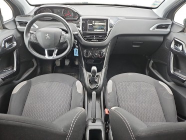 Peugeot 208 1.2 vti 90ch bvm5 allure occasion simplicicar orgeval  simplicicar simplicibike france