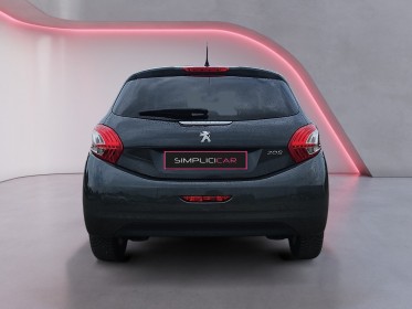 Peugeot 208 1.2 vti 90ch bvm5 allure occasion simplicicar orgeval  simplicicar simplicibike france