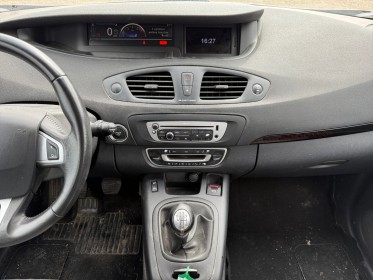 Renault grand scenic iii dci 130ch eco2 energy occasion simplicicar orgeval  simplicicar simplicibike france