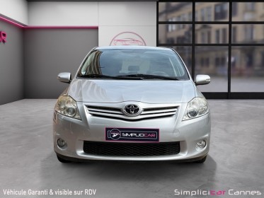 Toyota auris 90 d-4d fap dynamic 118 g/km occasion cannes (06) simplicicar simplicibike france