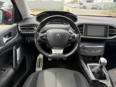 Peugeot 308 1.6 bluehdi 120ch ss bvm6 style régulateur caméra de recul toit panoramique garantie 12 mois occasion...