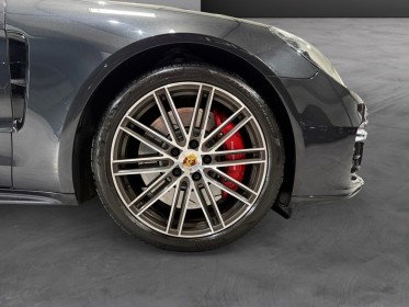 Porsche panamera turbo v8 4.0 550 pdk 54 000 euros d'options pack burmester  pack sportdesign roues arrières directrices......