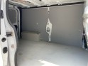 Renault trafic fourgon gn l2h1 1300 kg 2.0l dci 120 ss grand confort - clim, mode de conduite - garantie 12 mois europe...