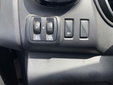 Renault trafic fourgon gn l2h1 1300 kg 2.0l dci 120 ss grand confort - clim, mode de conduite - garantie 12 mois europe...