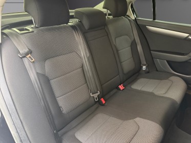 Volkswagen passat 2.0 tdi 140 confortline distri neuf occasion simplicicar veauche simplicicar simplicibike france
