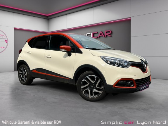 Renault captur tce 90 energy e6 intens - faible kms -  garantie 12 mois occasion simplicicar lyon nord  simplicicar...