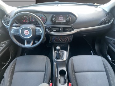 Fiat tipo 5 portes my19 e6d 1.4 95 ch easy entretien à jour / garantie 12 mois occasion simplicicar royan simplicicar...