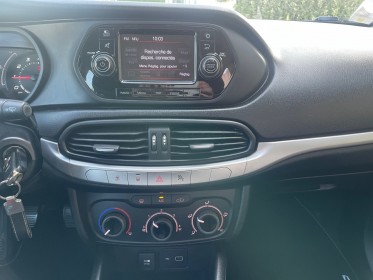 Fiat tipo 5 portes my19 e6d 1.4 95 ch easy entretien à jour / garantie 12 mois occasion simplicicar royan simplicicar...