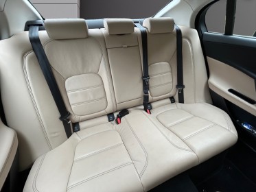 Jaguar xe 2.0d prestige occasion simplicicar vaucresson simplicicar simplicibike france