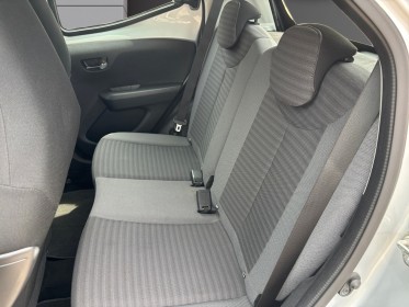 Toyota aygo mc18 1.0 vvt-i x-play - caméra - carplay - régulateur - garantie 12 mois occasion simplicicar nimes - rb auto...