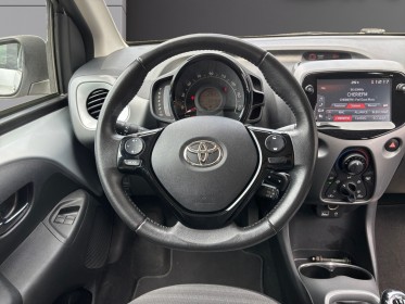 Toyota aygo mc18 1.0 vvt-i x-play - caméra - carplay - régulateur - garantie 12 mois occasion simplicicar nimes - rb auto...