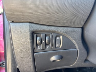 Renault twingo ii 1.2 75 intens - régulateur - bluetooth - clim auto - distribution neuve - garantie 12 mois occasion...