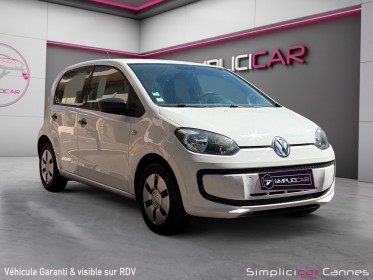 Volkswagen up up 1.0 60 take up! occasion cannes (06) simplicicar simplicibike france