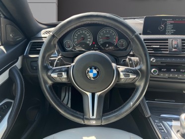 Bmw m4 coupe f82 450 ch pack competition m dkg7 car play / supp. silencieux / toit et diffuseur carbone / suivi entretien...