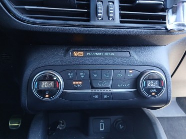 Ford focus 1.0 ecoboost 125 ss st line, climatisation auto, aide au maintien dans la voie... occasion simplicicar rennes...