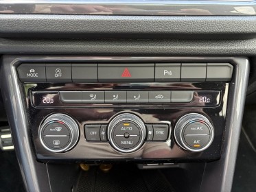 Volkswagen t-roc r-line 1.5 tsi 150ch dsg7 - carplay - camera de recul - toit ouvrant occasion simplicicar rennes simplicicar...
