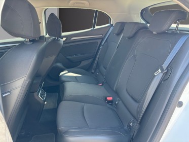 Renault megane iv berline 4 blue 1.5 dci 115 edc - garantie 12 mois occasion simplicicar nimes - rb auto simplicicar...