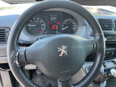Peugeot expert fgn tole 229 l2h1 2.0 hdi 140 fap pack cd pas de climatisation occasion avignon (84) simplicicar simplicibike...
