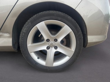 Peugeot 308 1.6 thp 156ch féline/ 1ere main occasion simplicicar orgeval  simplicicar simplicibike france