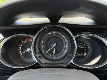 Ds ds 3 bluehdi 100 ss bvm so chic occasion simplicicar arras  simplicicar simplicibike france