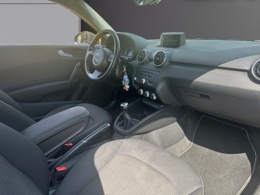 Audi a1 business 1.6 tdi 90 business line, radar ar, vitres teintées, feu auto, limiteur/régulateur de vitesse, garantie...