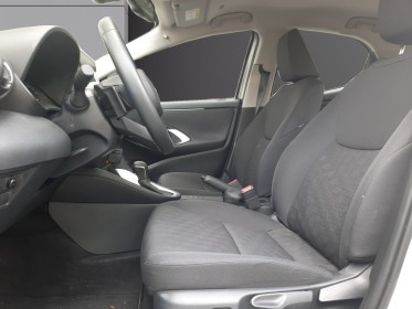 Toyota yaris 1.5 vvt-i 120 ch dynamic business occasion montreuil (porte de vincennes)(75) simplicicar simplicibike france