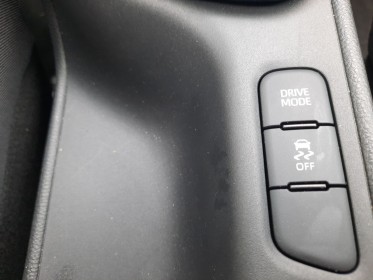 Toyota yaris 1.5 vvt-i 120 ch dynamic business occasion montreuil (porte de vincennes)(75) simplicicar simplicibike france