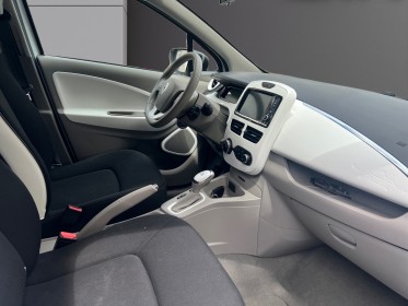 Renault zoe life, achat batteries intégrale, garantie 12 mois. occasion simplicicar villejuif  simplicicar simplicibike france