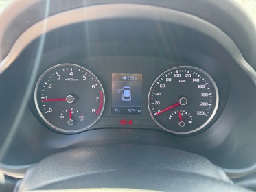 Kia stonic 1.0 t-gdi 120 ch isg bvm6 premium occasion simplicicar frejus  simplicicar simplicibike france