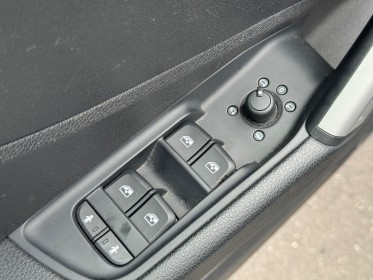 Audi q2 q2 35 tfsi 150 s tronic 7 design/garantie 12 mois/origine france/entretien a jour occasion paris 17ème (75)(porte...