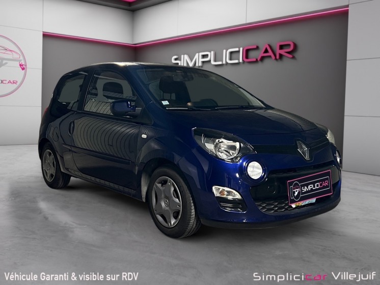 Renault twingo ii 1.2 lev 16v 75 eco2 purple, garantie 12 mois. occasion simplicicar villejuif simplicicar simplicibike france Renault twingo ii 1.2 lev 16v 75 eco2 purple, garantie 12 mois. occasion simplicicar villejuif simplicicar simplicibike france