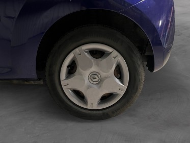 Renault twingo ii 1.2 lev 16v 75 eco2 purple, garantie 12 mois. occasion simplicicar villejuif  simplicicar simplicibike france
