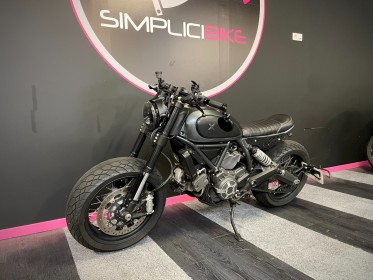 Ducati scrambler custom occasion parc moto simplicicar lyon ouest simplicicar simplicibike france